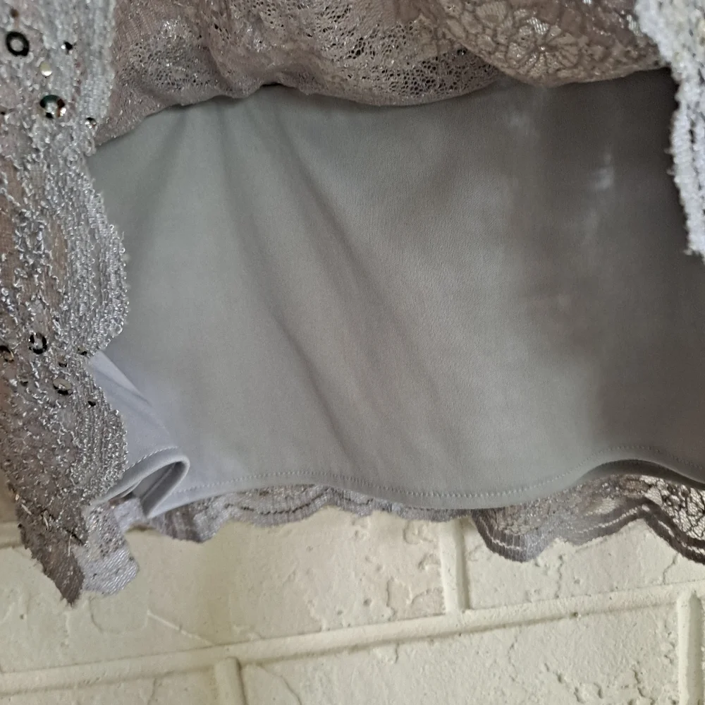 Petite Alex Evenings purple v neck bedazzled lace tie waist top/blouse - Picture 5 of 6